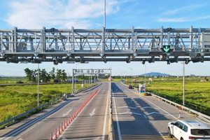 Thu phí đường bộ 5 dự án cao tốc