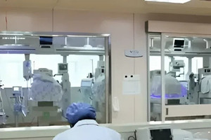 Tịch thu 31 căn nhà, gần 90 tỷ đồng, tuyên phạt hơn 12 năm tù đối với Trưởng khoa X-quang của một bệnh viện lớn ở Trung Quốc