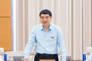 Từ vụ điểm 10 Toán bất thường ở Tuyên Quang, đề xuất tách riêng thi tốt nghiệp và đại học