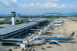Việt Nam bắt đầu triển khai xây dựng sân bay quốc tế mới dùng chung quân sự và dân sự, tọa lạc tại tỉnh có quy mô kinh tế thấp nhất cả nước