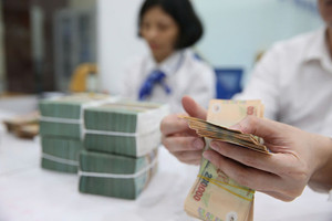 Từ 15/7, tăng hàng loạt phụ cấp cho nhân viên y tế: Mức cao nhất lên tới 560.000 đồng/ca, những ai được hưởng?