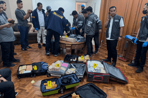 74kg vàng thỏi khi khám nhà cựu Phó Viện trưởng Viện Kiểm sát Tối cao Indonesia hiện đang ở đâu?