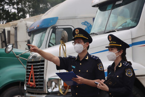 Cục Hải quan yêu cầu thông quan sầu riêng, nông sản ngay trong ngày, kể cả ngoài giờ