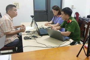 Khởi tố, cấm đi khỏi nơi cư trú đối với Giám đốc một công ty xây dựng có tiếng