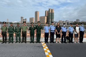 Trục xuất 2 người Trung Quốc khỏi Việt Nam