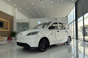 MPV điện 7 chỗ giá chỉ 499 triệu đồng chính thức về Việt Nam: Cửa trượt, chạy gần 300 km/lần sạc, khoang chứa đồ 'khủng'