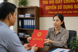 Từ giờ, 6 trường hợp sổ đỏ sẽ bị thu hồi theo quy định mới, người dân cần đặc biệt chú ý