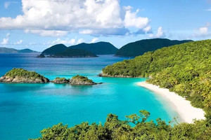 Hòn đảo hoang sơ được ví như 'nàng thơ của miền Bắc': Chỉ cách đất liền 1 giờ di chuyển, sở hữu 5 bãi biển đẹp hút hồn