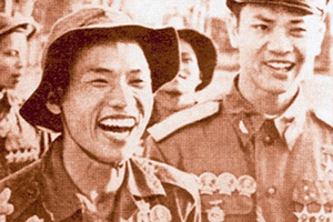 Người anh hùng khiến quân địch khiếp sợ với biệt danh 'hùm xám đèo Hải Vân', 53 lần được phong Dũng sĩ diệt Mỹ, sau trở thành Thứ trưởng