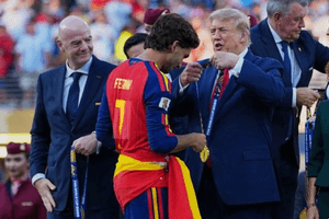 FIFA 'chọc giận' ông Trump