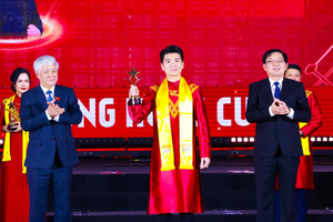 Phó Chủ tịch SHB Đỗ Quang Vinh tham gia Đoàn Chủ tịch Hội Doanh nhân trẻ Việt Nam khóa VIII