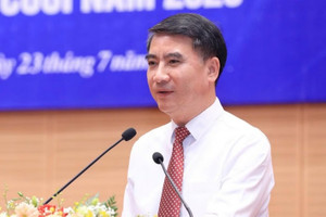 Lãnh đạo Hà Nội: Doanh nghiệp nộp thuế chậm thì bị phạt, còn hoàn thuế chậm thì chẳng ai phạt