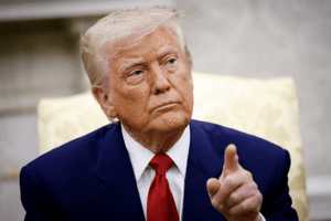 Danh sách 60 nền kinh tế bị ông Trump áp thuế từ hôm nay, Việt Nam chịu mức thấp hay cao?