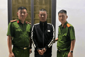 Bắt khẩn cấp Nguyễn Văn Tuấn Anh