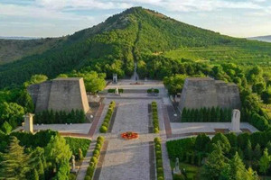 Huy động hàng nghìn người xẻ núi, đào hầm suốt 23 năm xây lăng mộ an táng 2 hoàng đế, hơn 1.300 năm chưa từng được khai quật