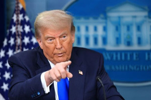 Tổng thống Mỹ Trump muốn Ukraine chấm dứt xung đột với Nga