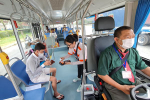 Sáng mai, người đi xe buýt tại TP.HCM nhận 'đặc quyền' bất ngờ