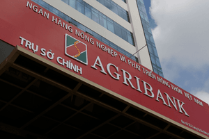 Agribank lãi gần 18.900 tỷ đồng sau 6 tháng, lần đầu vượt cột mốc 2 triệu tỷ dư nợ