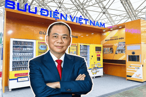 Tỷ phú Phạm Nhật Vượng đã biến hàng chục nghìn cửa hàng Viettel, Vietnam Post, VNPT thành điểm đổi pin xe máy điện