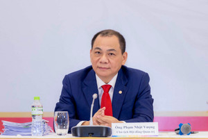 Tỷ phú Phạm Nhật Vượng tung ưu đãi lớn nhân dịp trọng đại của Vingroup