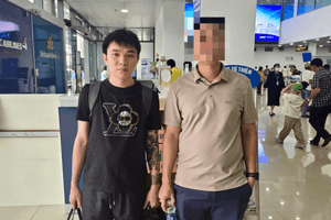 Bắt, di lý Lê Ngọc Báu SN 2000