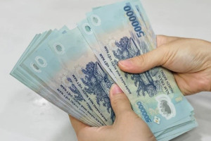 Mỗi Đảng viên sẽ được tặng 1.000.000 đồng tiền mặt dịp Tết, áp dụng từ nay đến năm 2030: Điều kiện là gì, áp dụng địa phương nào?