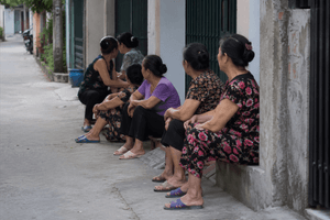 Người phụ nữ mua được 2 căn nhà từ nghề buôn chuyện, bán tin đồn: Thực hư ra sao?