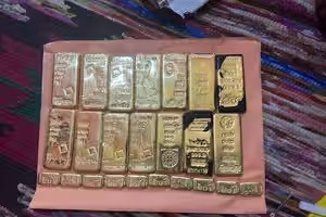 Tịch thu 15kg vàng, 80 tỷ đồng tiền mặt, niêm phong căn nhà 2 tầng của cựu tài xế xe buýt
