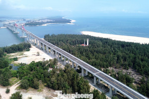 Chốt thời hạn đặt tên cầu vượt 2.400 tỷ đồng