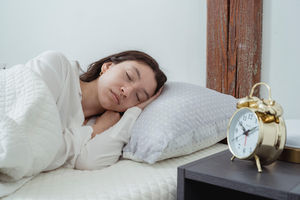 Muốn sống lâu và khỏe hơn, hãy duy trì 5 thói quen này trước khi ngủ