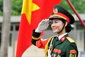 Đề xuất tăng tuổi nghỉ hưu với sĩ quan quân đội