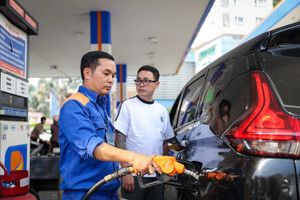 Bất ngờ với vị trí giá xăng bán lẻ Việt Nam trên bản đồ khu vực sau khi chi 12,3 tỷ USD nhập hàng