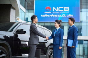 Ngay sau lời kêu gọi của Ngân hàng nhà nước, một nhà băng lập tức hạ lãi suất