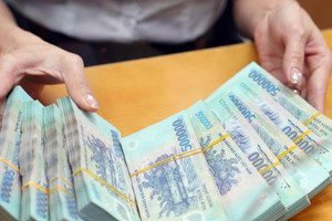 Lãi suất cho vay gây chú ý