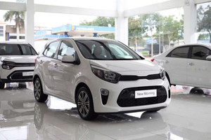 Kia Morning số sàn 'xả' rẻ ngang xe điện mini, khách Việt liệu có mặn mà?