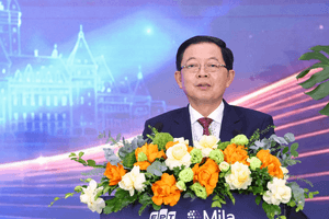 Đứng trước Phó Thủ tướng, FPT ký kết hợp tác cho tham vọng phát triển AI