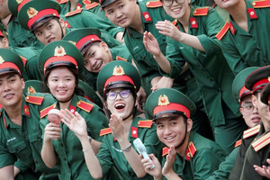 12 thí sinh cùng đạt 30/30 điểm vào Học viện Quân y