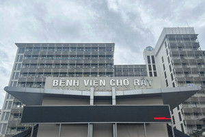 Một bệnh viện Trung ương cảnh báo đến hàng nghìn bệnh nhân