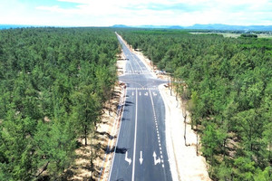 Tỉnh rộng thứ 5 Việt Nam nỗ lực hoàn thiện tuyến đường ven biển 109km chạy xuyên rừng