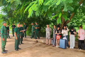 Tiếp nhận 15 công dân bị Campuchia trao trả