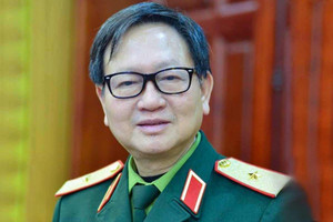 Nhạc sĩ thứ hai trong quân đội Việt Nam được phong hàm Thiếu tướng tái đắc cử chức vụ quan trọng