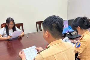 Trượt thi bằng lái, nữ học viên Nghệ An lên mạng 'bịa chuyện bao đậu'