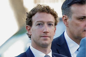 Ông chủ Facebook đối mặt với phiên tòa lịch sử, có thể bị phạt 200 tỷ USD