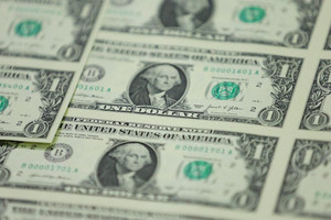 3 'điểm yếu' đang đe dọa đà tăng của đồng USD