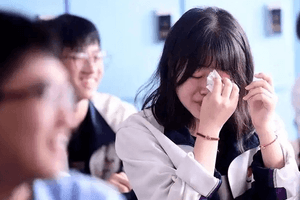 Phấn khởi vì đỗ Đại học Y sau 12 năm học tập, thí sinh tới nhập học bị tuyên bố trượt, trường nói lý do và tuyên bố cho học hệ cao đẳng