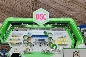 Hóa chất Đức Giang (DGC) vừa được HoSE gỡ cảnh báo, cổ phiếu vẫn chưa thể giao dịch bình thường
