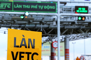 Thu phí tài khoản giao thông: Quyền của hành khách bị 'vô hiệu hóa'
