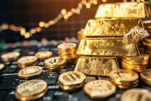 Giá vàng hôm nay (22/8): Vàng nhẫn có nơi tăng 1,5 triệu đồng, thị trường thế giới tiếp tục bứt phá