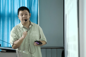 ‘Thần đồng Toán học’ 5 tuổi đã học xong Tiểu học, 12 tuổi là tân sinh viên, hiện ở tuổi 29 đang làm công việc gì và tuyên bố thẳng về 2 chữ 'hạnh phúc'?