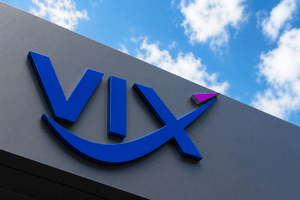VIX vay gần 3.600 tỷ đồng từ TCB, EIB rồi mạnh tay mua cổ phiếu 2 chủ nợ